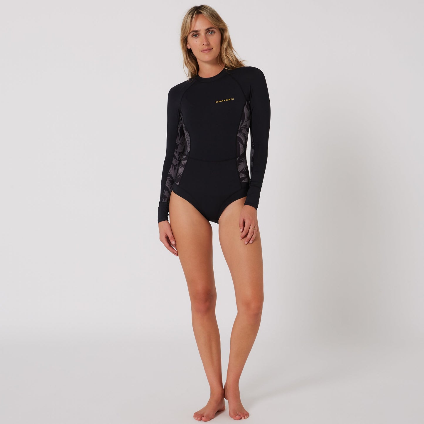 O&E LADIES OCEANA LONG SLEEVE BACK ZIP LYCRA SUIT