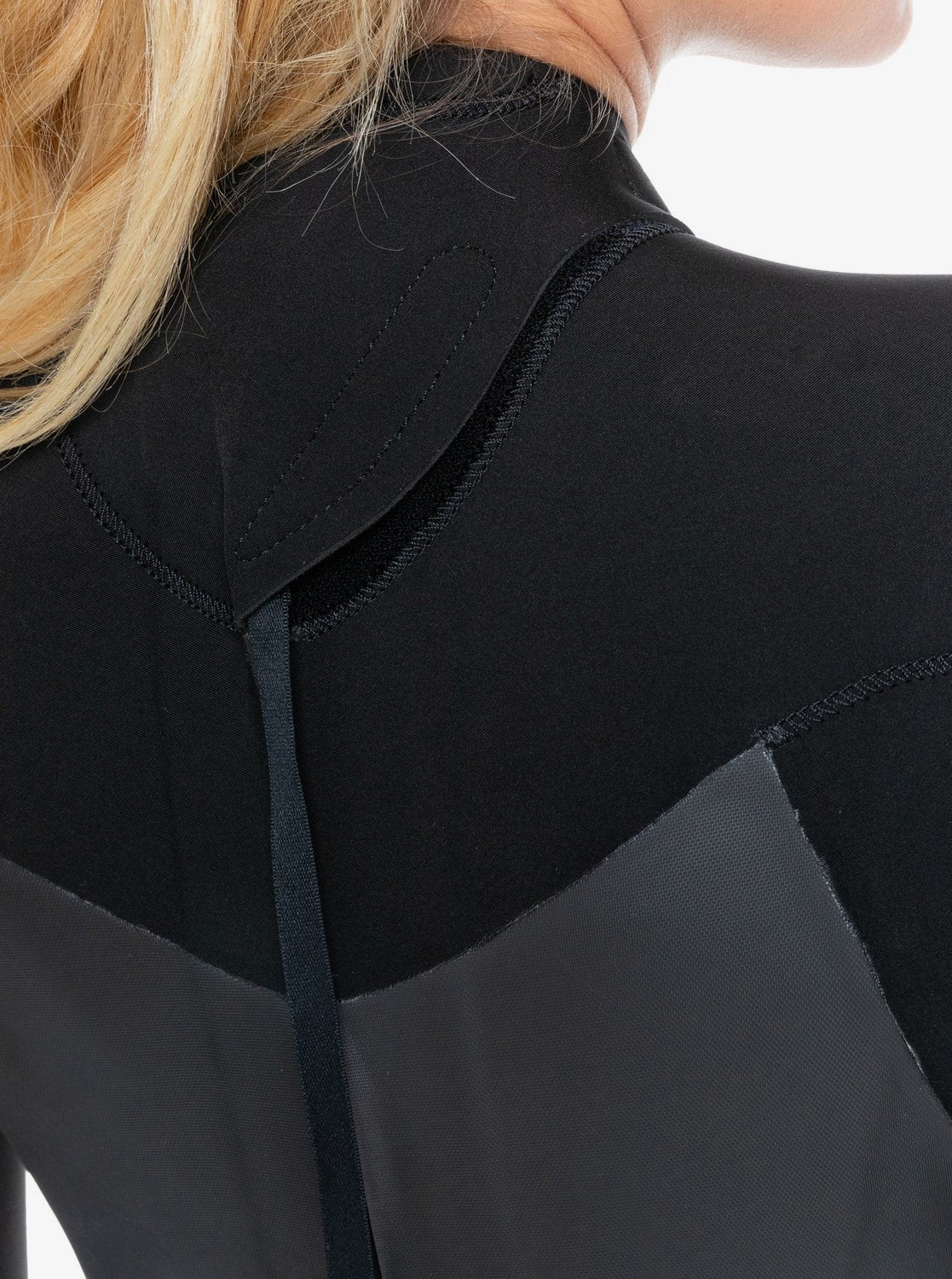 Roxy 4/3mm Syncro Back Zip Steamer