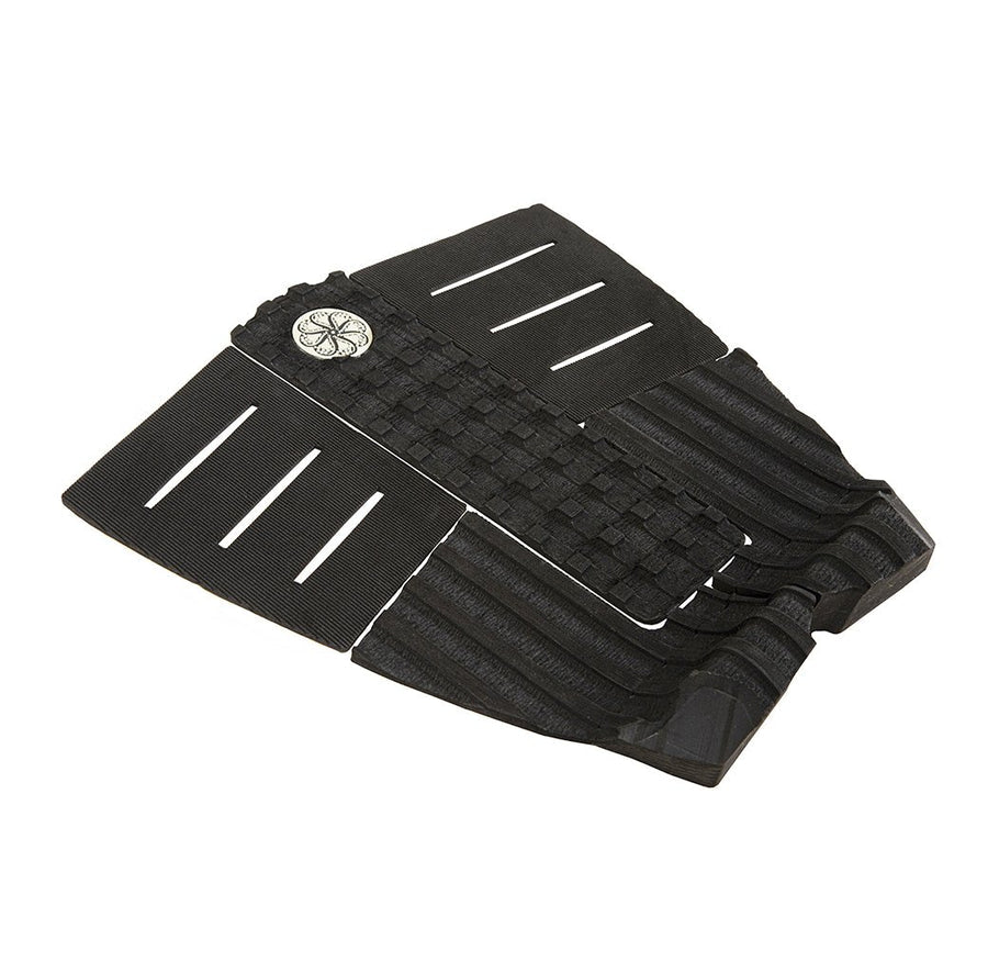 DION AGIUS III - BLACK
