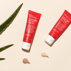 We Are Feel Good Inc. Sticky Zinc Sunscreen 50+